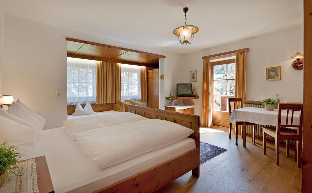 Gaestehaus Elfriede Mayrhofen Bagian luar foto